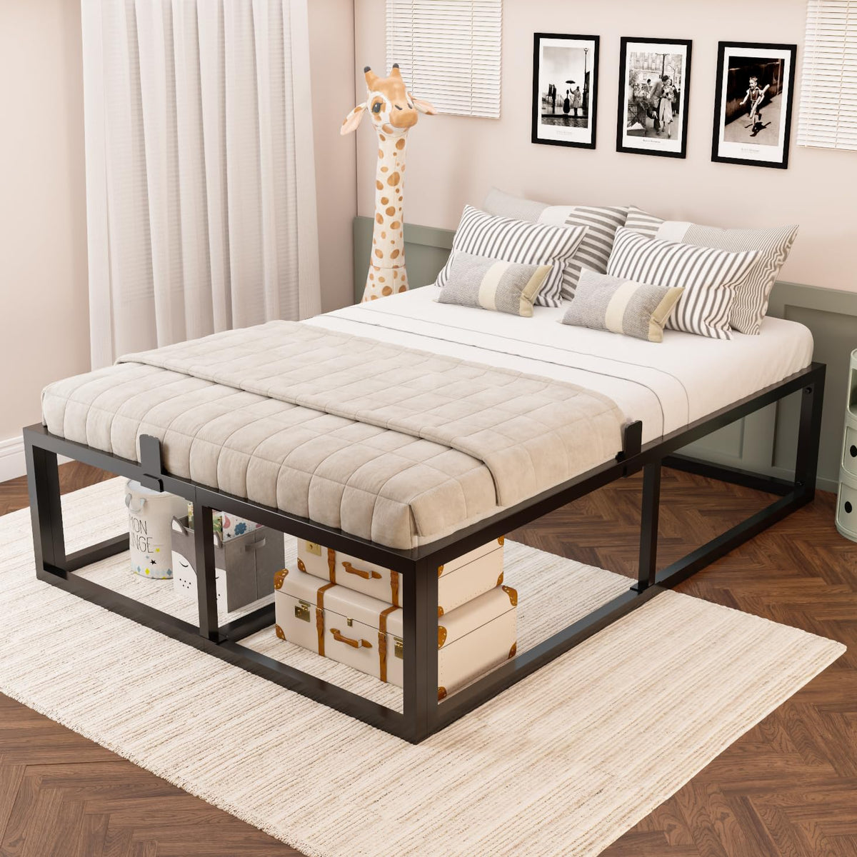 18 Inch Queen Size Black Metal Platform Bed Frame L449