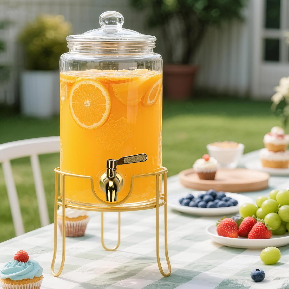 1 Gallon Glass Beverage Dispenser with Glass Airtight Lid and Stainless Steel Spigot W808874