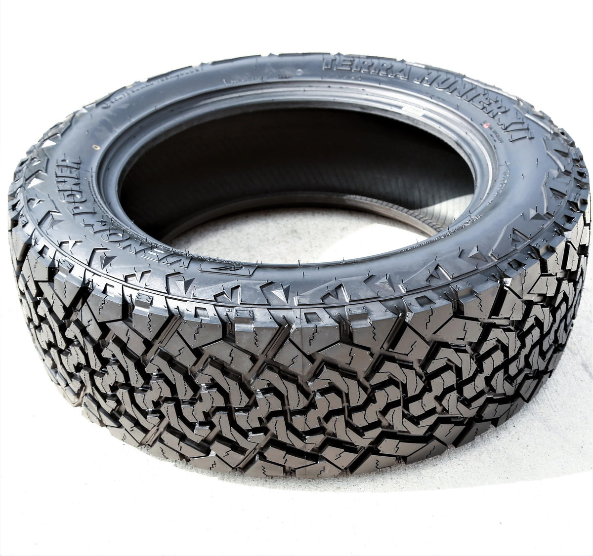 275/60R20 20 inch Tires I5232